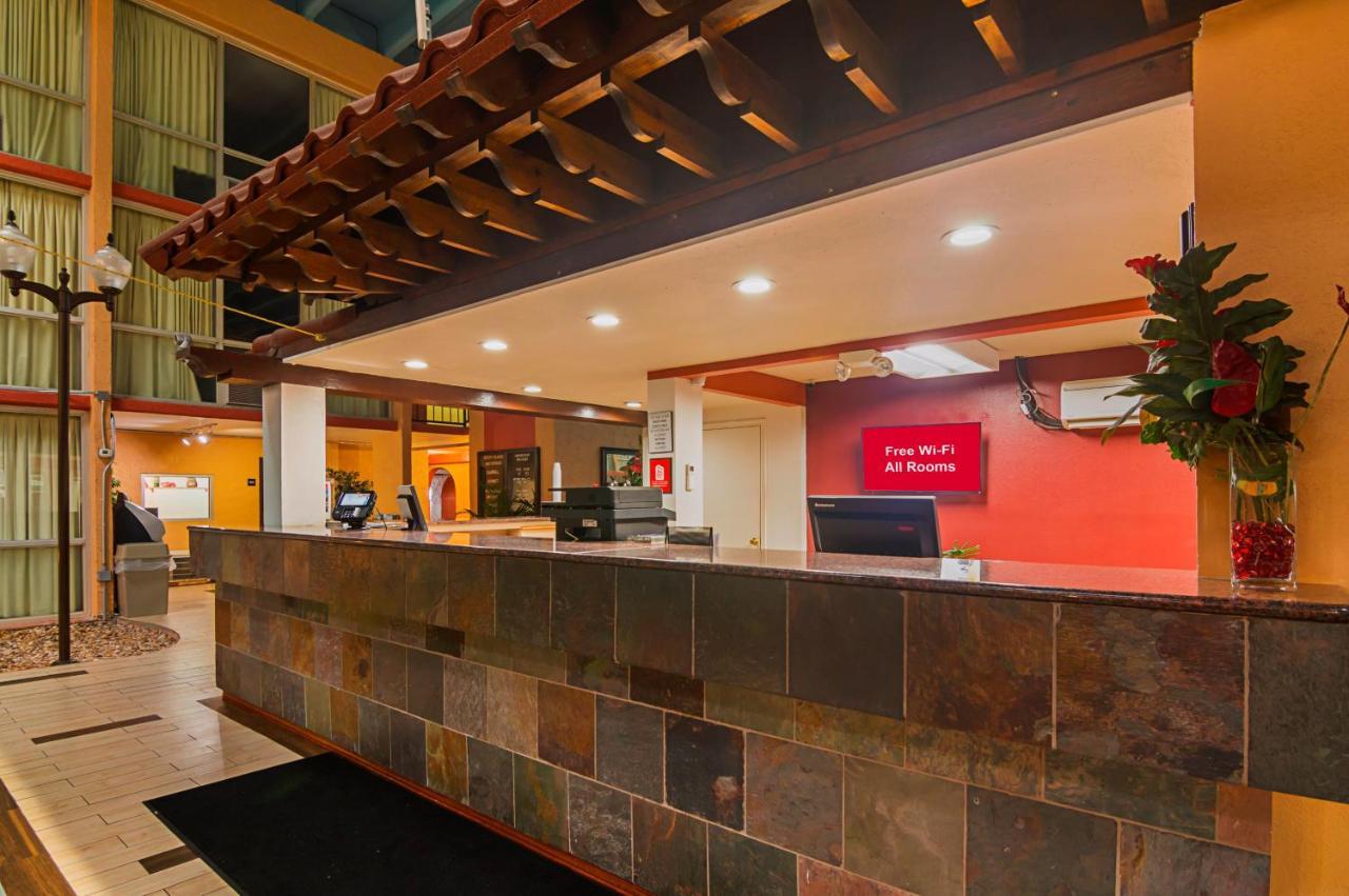 Red Roof Inn Lubbock Exterior photo